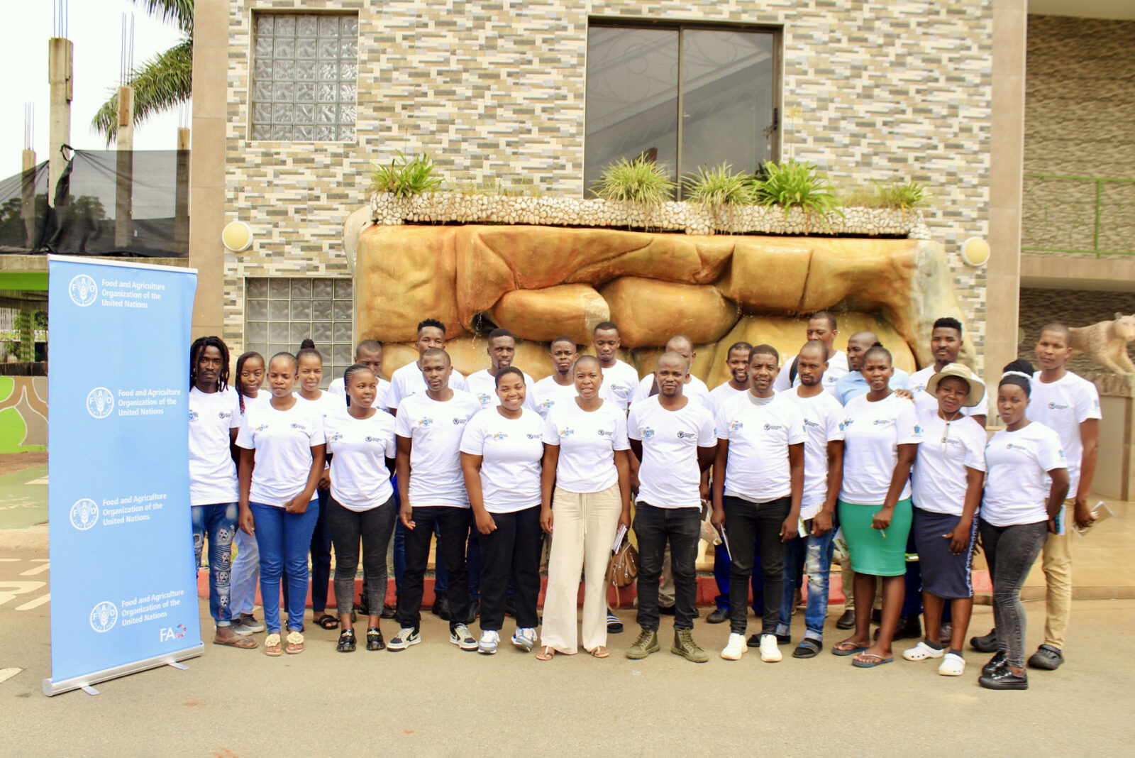 Farmers in Eswatini receive hands-on training in baby vegetable production to enhance export opportunities.