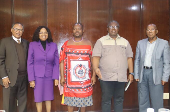 Minister S’khumbuzo Dlamini meets newly appointed Regional Administrators to discuss key development priorities for Eswatini.