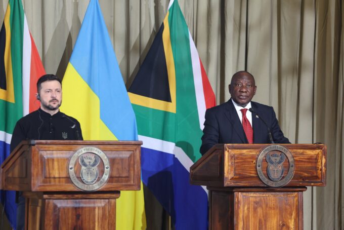 President Cyril Ramaphosa welcomes Ukrainian President Volodymyr Zelenskyy at the Union Buildings in Pretoria.