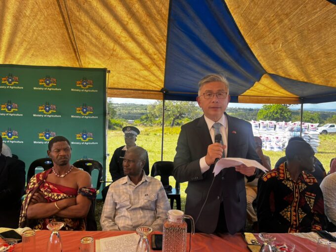 Minister of Agriculture Mandla Tshawuka and officials from the Embassy of the Republic of China (Taiwan) mark Taiwan’s E11 million support for the construction of the Sidvokodvo Dam. Photo by Embassy of the Republic of China (Taiwan) – Eswatini