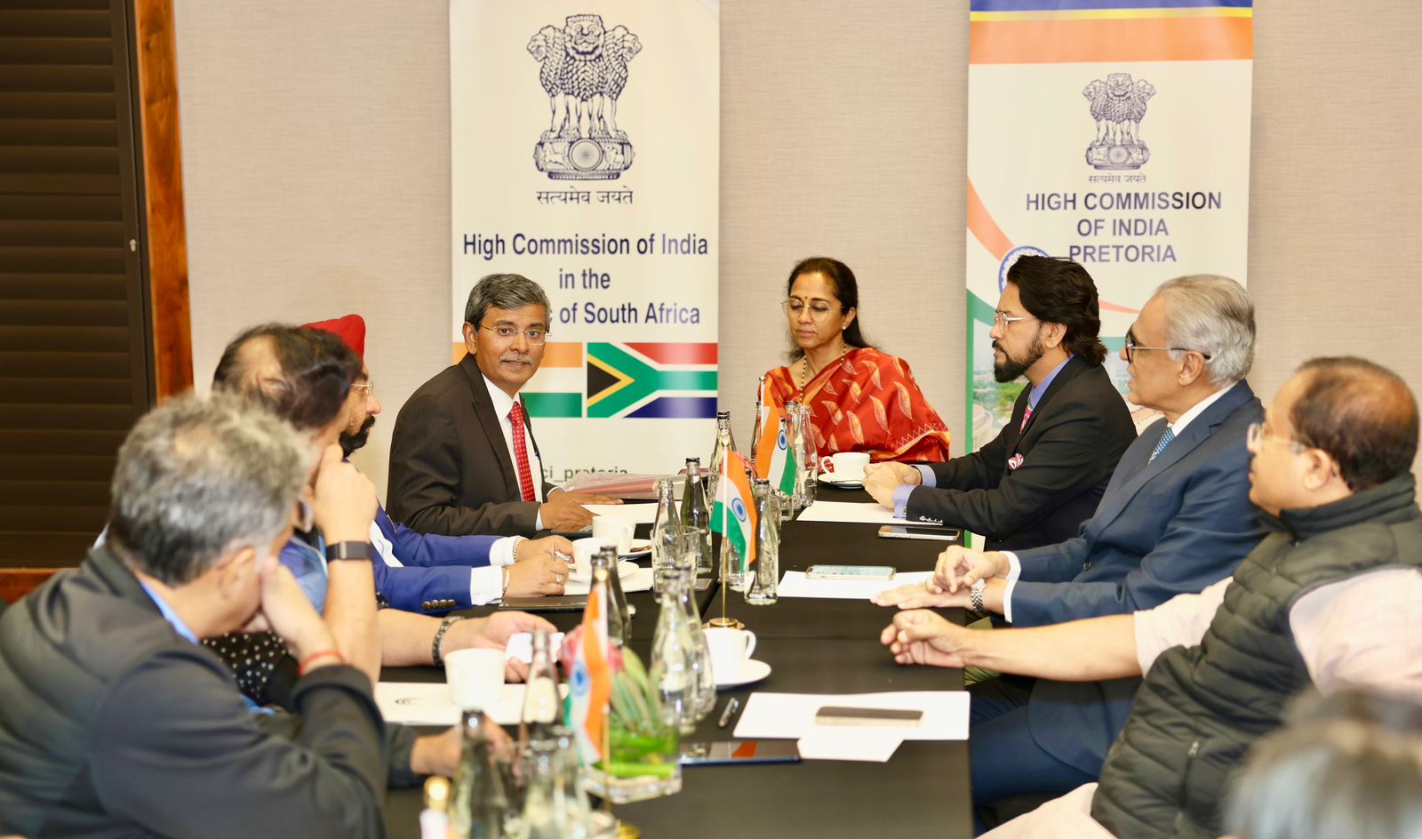 High Commissioner Shri Prabhat Kumar briefs the Hon’ble MPs on key aspects of India-South Africa relations and ongoing bilateral engagements. Photo by X/@hci_pretoria