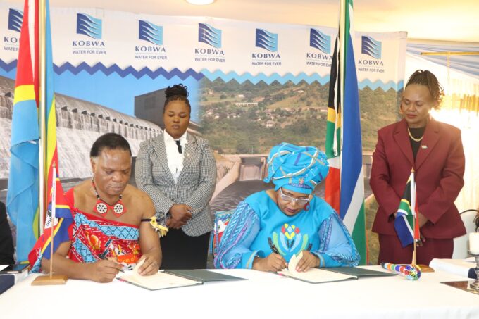 HRH Prince Lokhokhela, Minister of Natural Resources and Energy, and South Africa’s Minister of Water and Sanitation, Hon. Pemmy Majodina, sign the revised Komati Basin Water Authority treaty at Maguga Lodge.