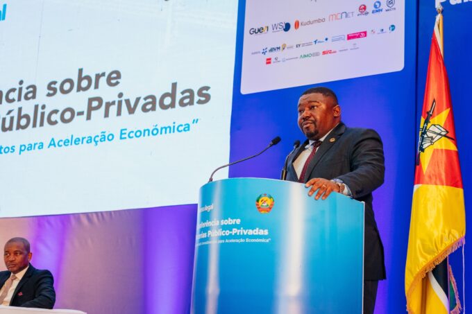 Mozambique's Minister of Economy Basílio Muhate addresses delegates at the second Public-Private Partnerships conference in Maputo, where he acknowledged serious challenges facing the development of PPPs in the country.