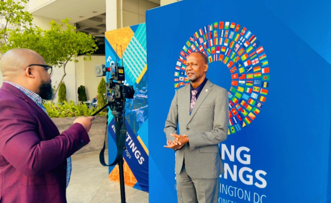 caption for him speaking with the media 07:58 Claude responded: SADC Executive Secretary Elias Magosi speaks to the media on the sidelines of the IMF and World Bank Group Spring Meetings in Washington, D. SADC Executive Secretary Elias Magosi speaks to the media on the sidelines of the IMF and World Bank Group Spring Meetings in Washington, D.C.