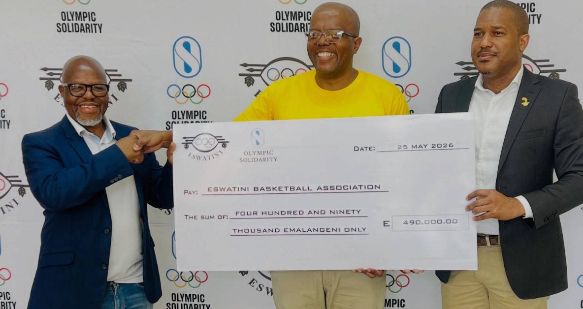 Officials from the Eswatini Olympic and Commonwealth Games Association (EOCGA) and Basketball Eswatini pose with the E490,000 cheque during the official launch of the Development of National Sports System (DNSS) Programme, funded through Olympic Solidarity.