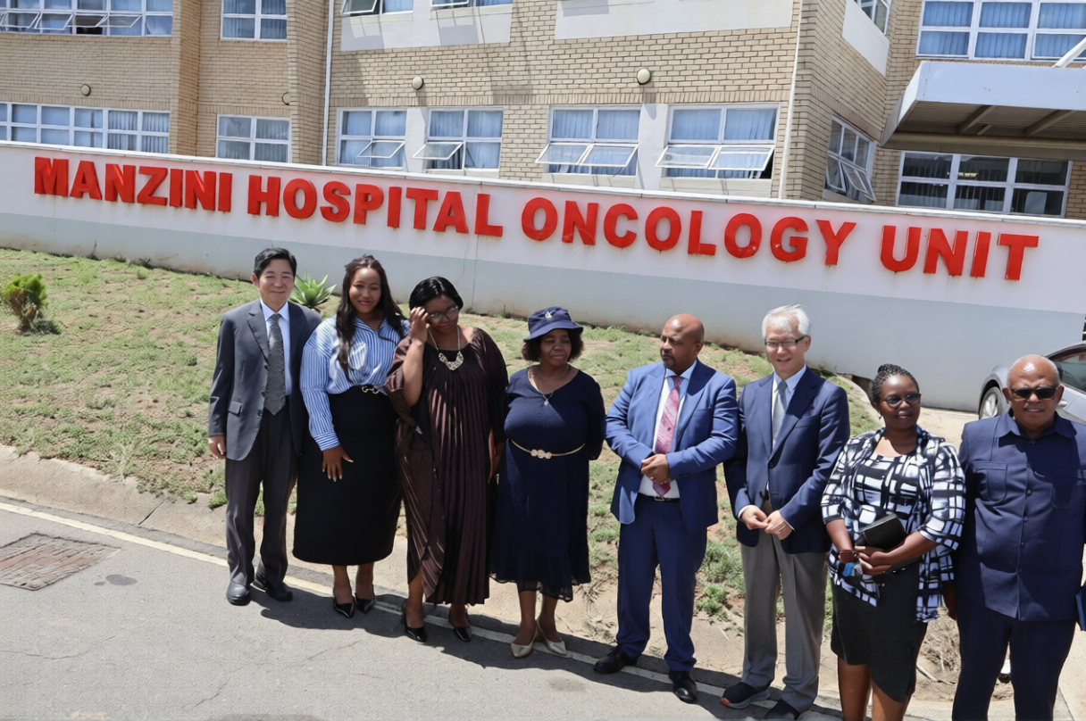 18:30 Health Minister Mduduzi Matsebula commissions a E11.2 million CT scanner donated by Taiwan at Manzini Government Hospital. | Photo: Times of Eswatini