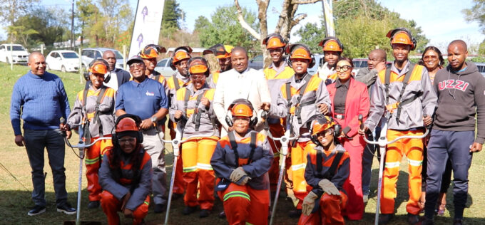 The 12 entrepreneurs commissioned under the YERF and Municipal Council of Mbabane landscaping project pose with Mayor His Worship Thulani Mkhonto and council members in Mbabane on Tuesday. (Photo: Youth Enterprise Fund Eswatini)