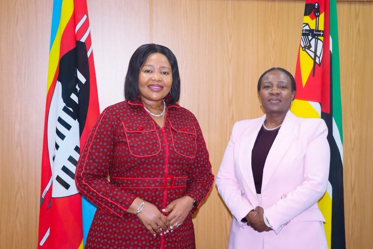 Eswatini Minister of Foreign Affairs and International Cooperation Senator Pholile Shakantu (left) with Mozambique State Secretary of Foreign Affairs and Communities Abroad Dr. Maria de Fátima Manso during their meeting. | Photo: Eswatini Government