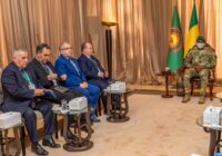 Malian transitional President General Assimi Goïta meets Algerian Prime Minister Sifi Ghrieb in Bamako during talks on regional security and efforts to strengthen cooperation and relations between Algeria and Mali. Photo credit: Presidency of Mali