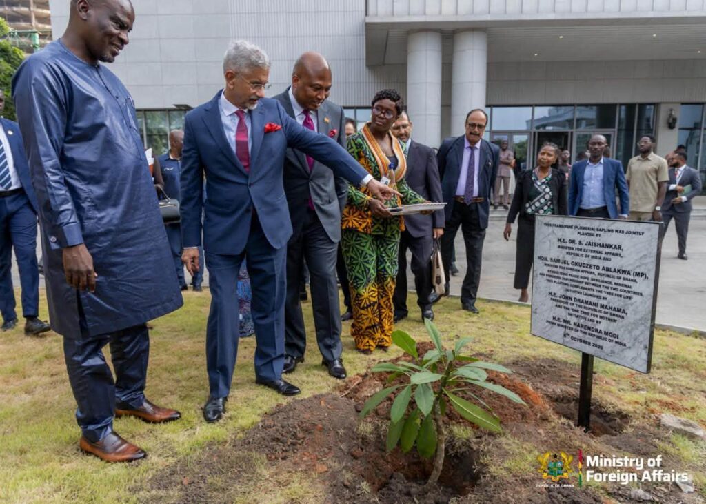 India’s External Affairs Minister Dr Subrahmanyam Jaishankar plants a tree at Ghana’s Ministry of Foreign Affairs on 6 October 2026, symbolising the enduring friendship between Ghana and India and their shared commitment to environmental sustainability.